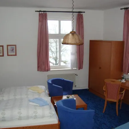Hotell Haus Am Pfaffenteich Schwerin (Mecklenburg-Vorpommern)