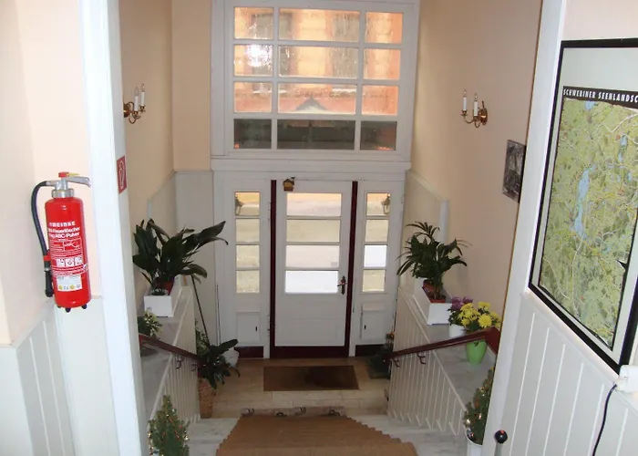 Hotel Haus Am Pfaffenteich 3*